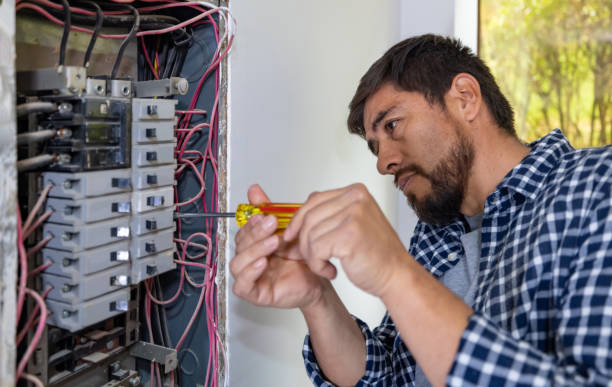 Best Circuit Breaker Repair  in Creighton, NE